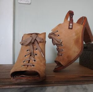 Rag and Bone Distressed Ankle Boots Size 8